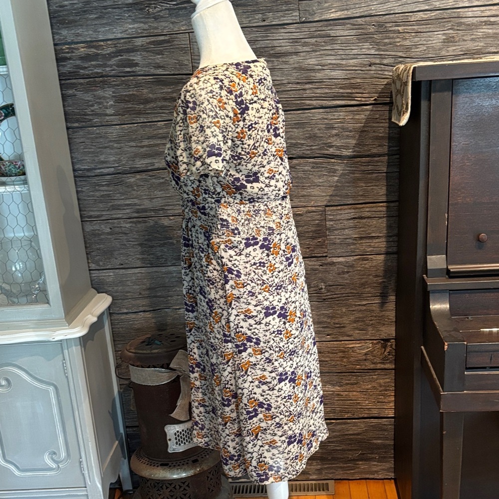 H&M Floral V-Neck Midi Dress - Multicolor - Picture 7 of 11